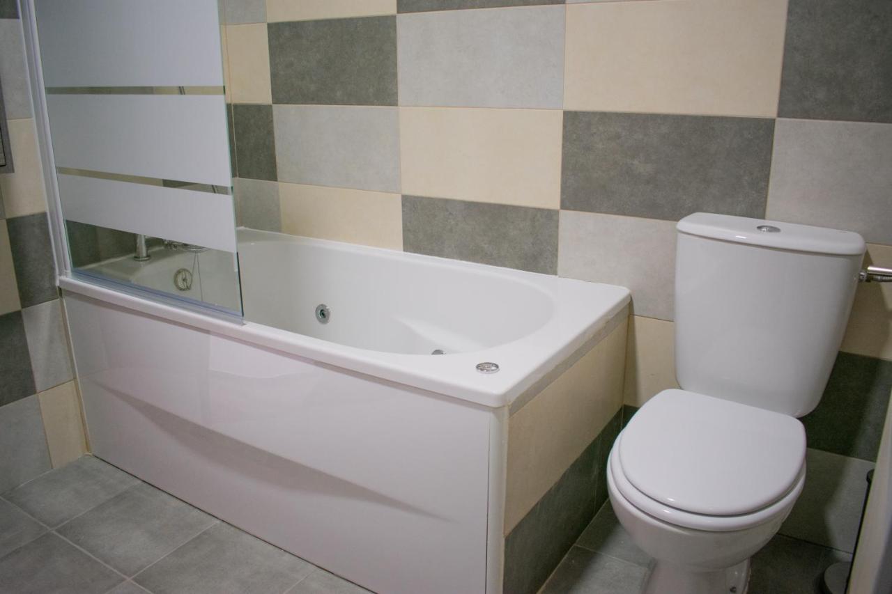 Apartamentos Cerezo La Codosera Екстер'єр фото
