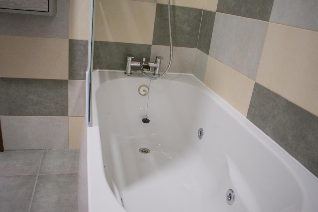 Apartamentos Cerezo La Codosera Екстер'єр фото