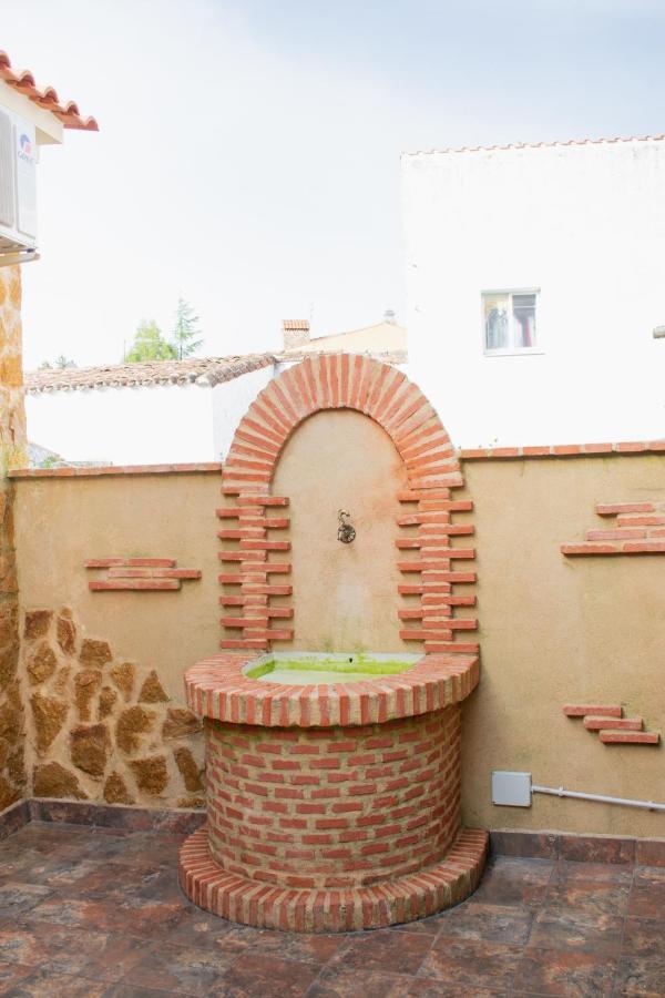 Apartamentos Cerezo La Codosera Екстер'єр фото