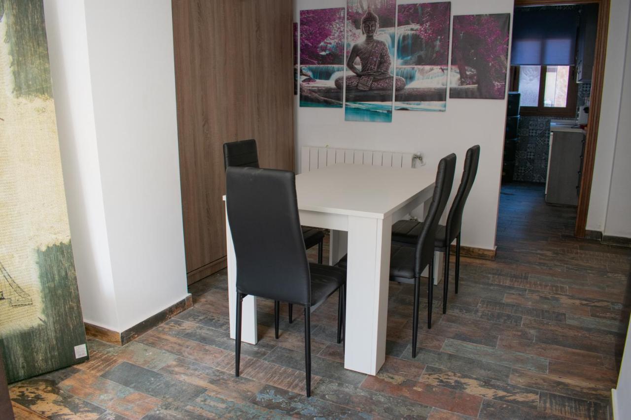 Apartamentos Cerezo La Codosera Екстер'єр фото