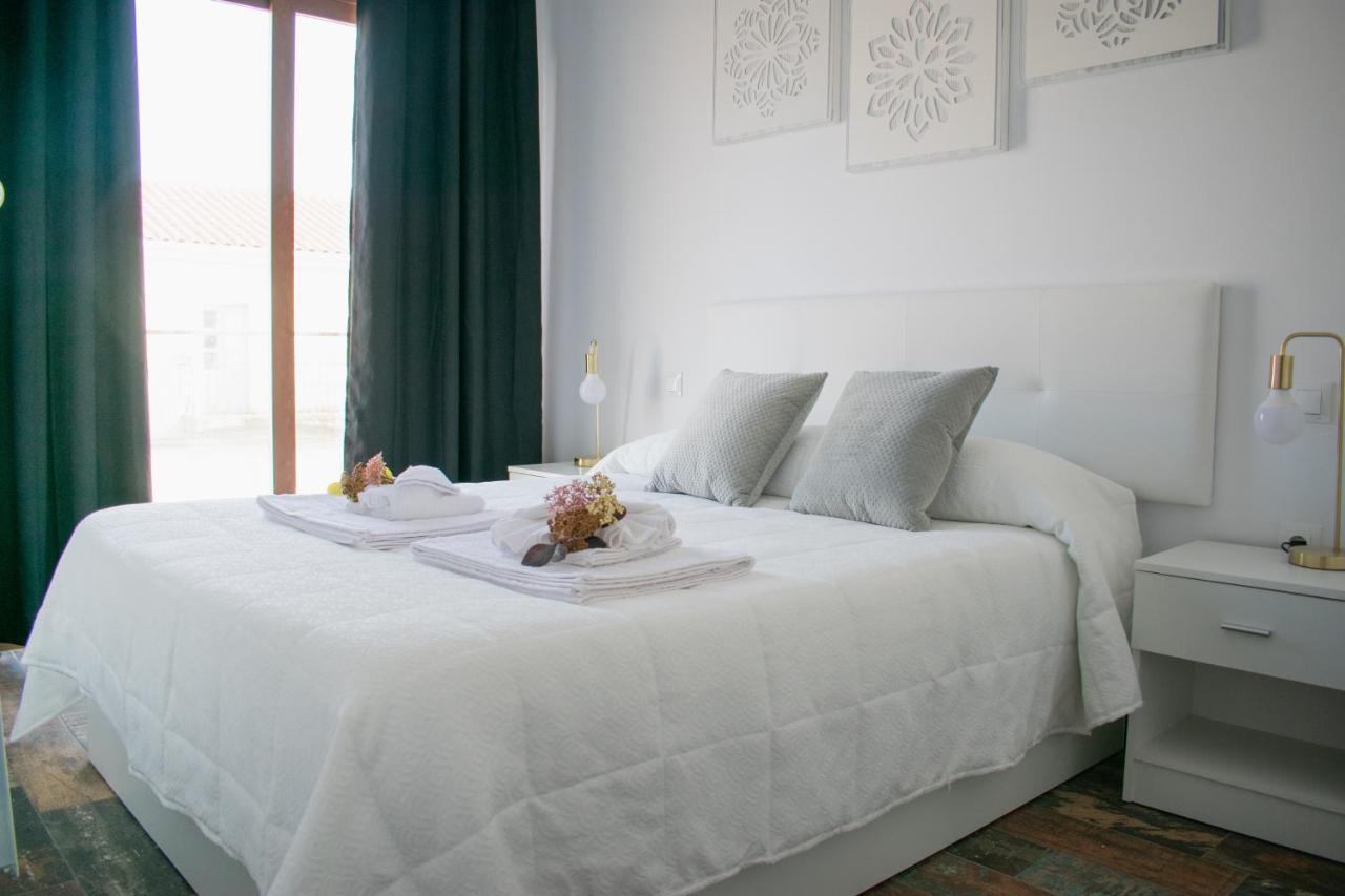 Apartamentos Cerezo La Codosera Екстер'єр фото