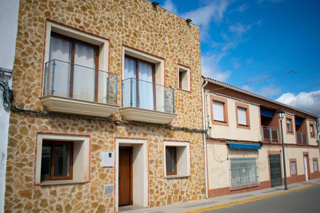 Apartamentos Cerezo La Codosera Екстер'єр фото